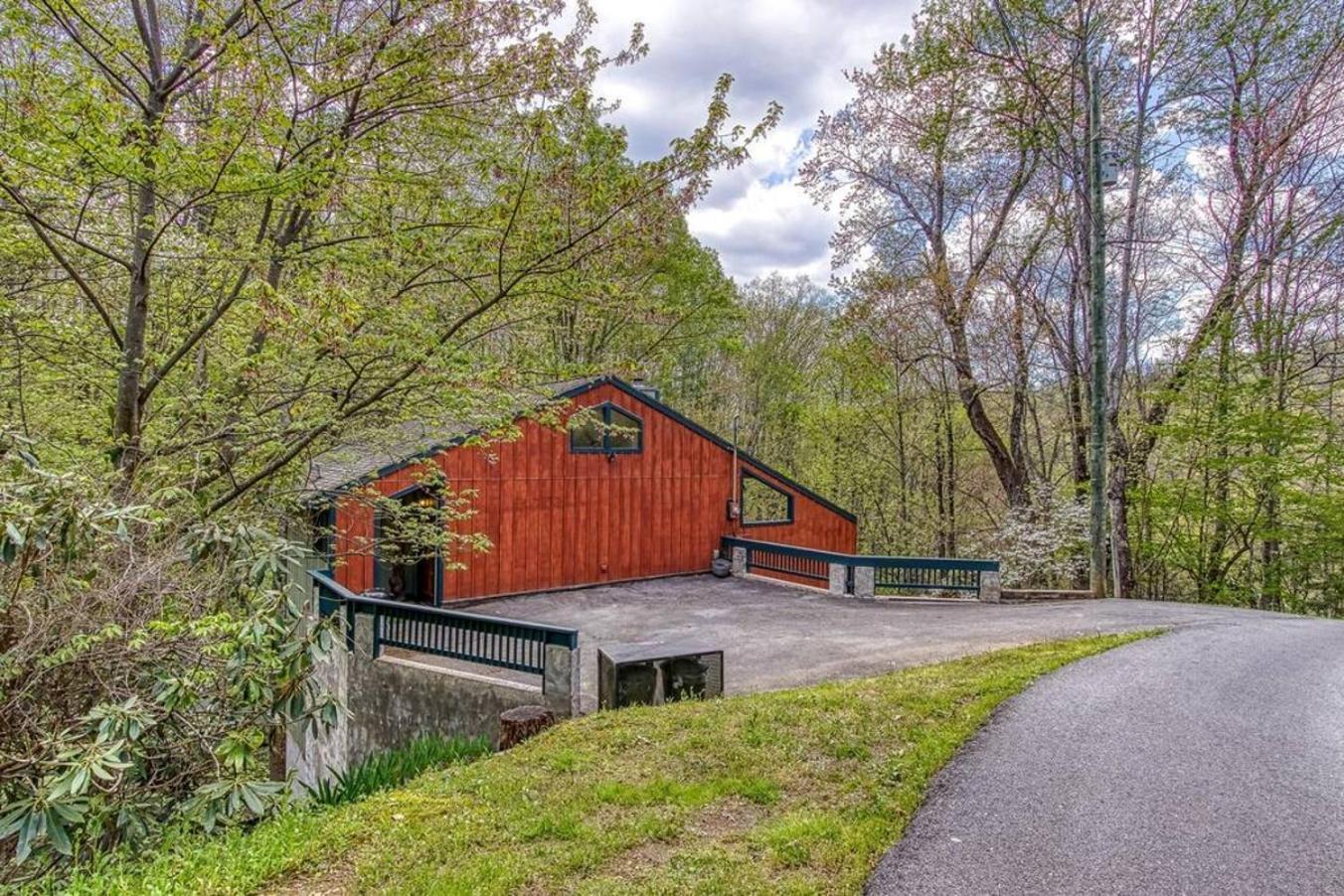 Peace, Serenity & Relaxation In The Smokies! Gatlinburg Exterior foto